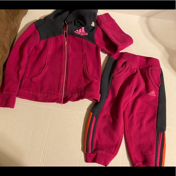 3t sweatsuit